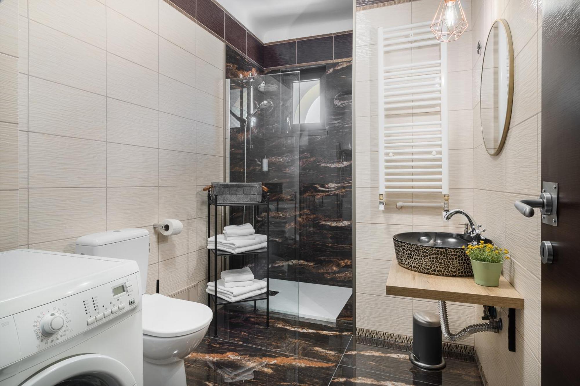 Moonlight Central Apartments Oradea Exteriér fotografie